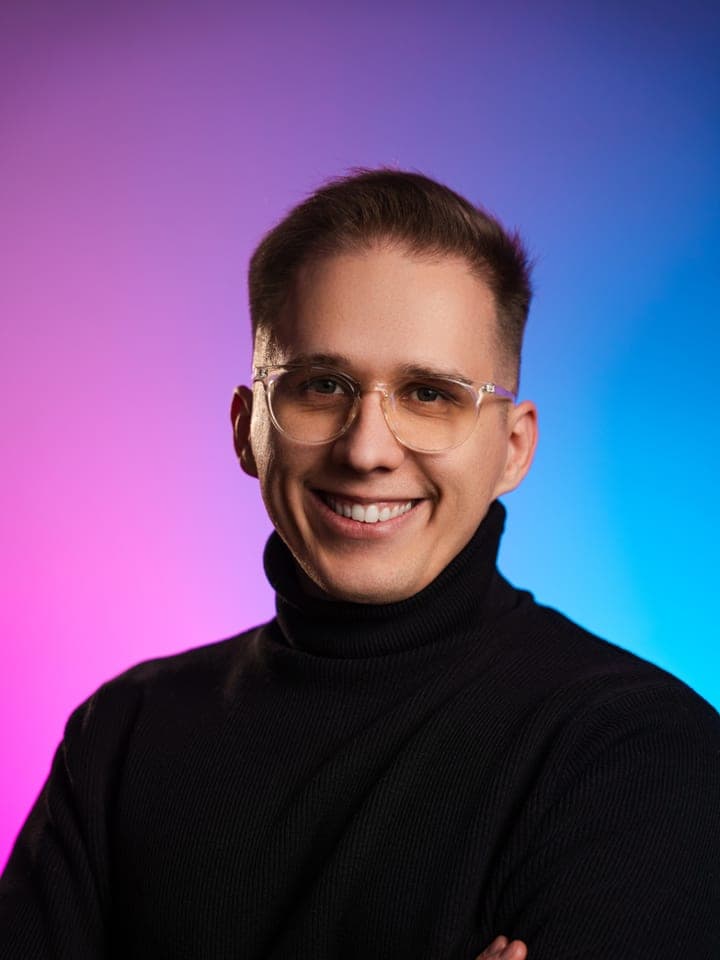 Abris — CEO, a Creatinsta csapat tagja